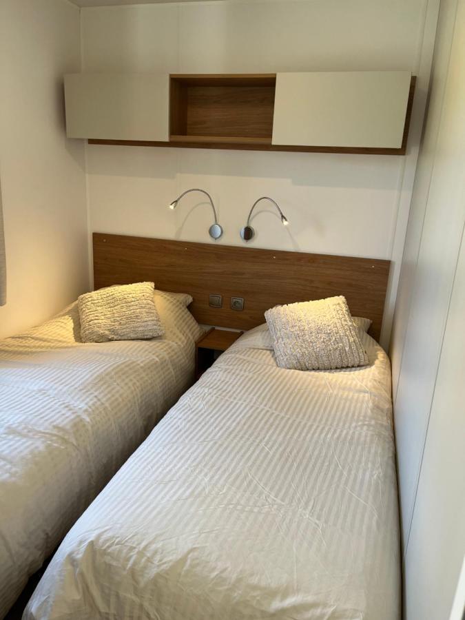 Luxury Seaside Cottage 28 克诺克－海斯特 外观 照片