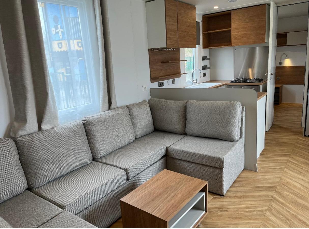 Luxury Seaside Cottage 28 克诺克－海斯特 外观 照片