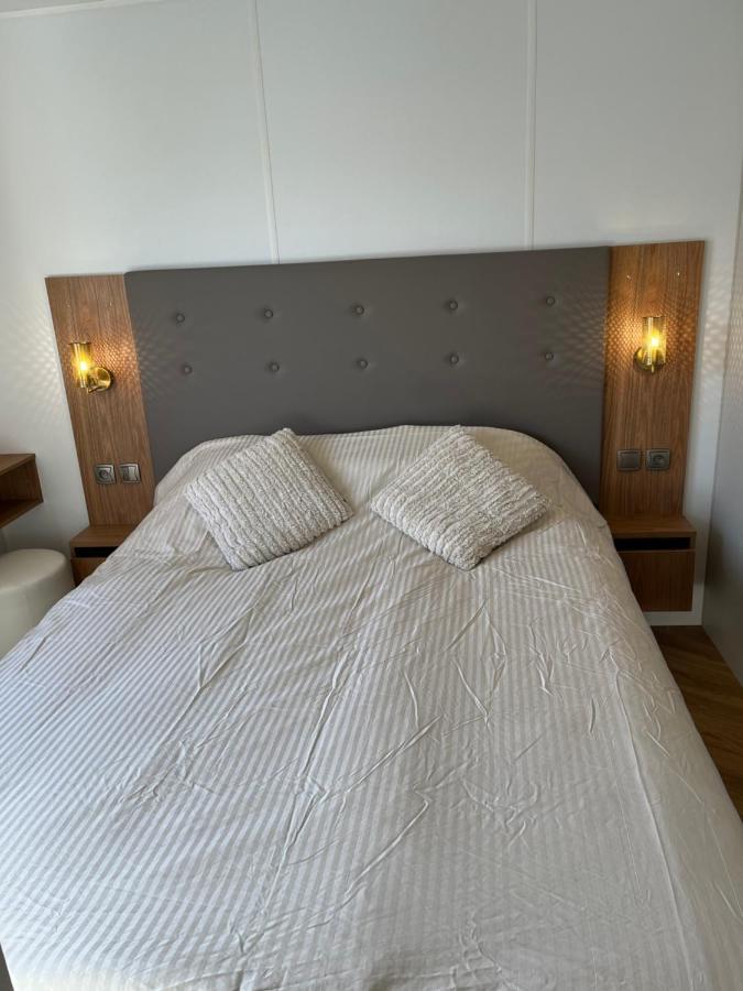Luxury Seaside Cottage 28 克诺克－海斯特 外观 照片